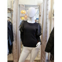 Pull noir manches bouffantes voile
