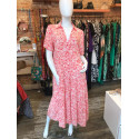 Robe longue chemise rouge à fleurs blanches Goa