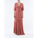 PRISKA – Robe longue col V cintrée à la taille