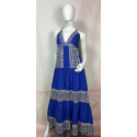 Kate long – Robe longue bleu électrique à motifs dorés
