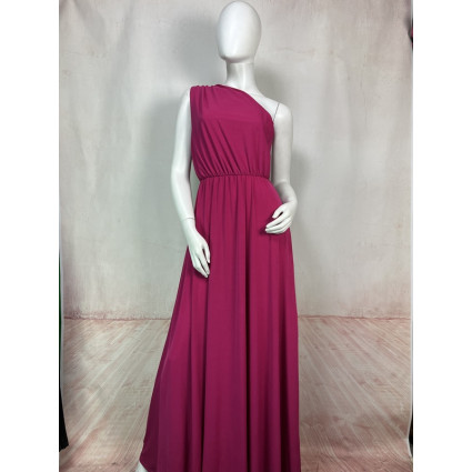 Robe longue et fluide, coupe asymétrique rose