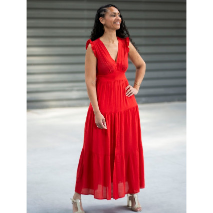 Robe tissu crêpe rouge volants aux épaules Goa