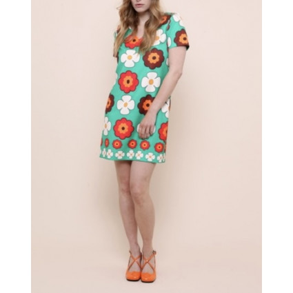 Robe Courte Rouge à Fleurs Blanches
