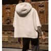Manteau en fausse fourrure écru