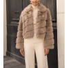 Manteau court en fausse fourrure crème