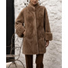 Manteau en fausse fourrure marron foncé – coupe droite et col montant